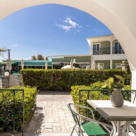 Sofia'S Hotel Kalamákion Екстериор снимка