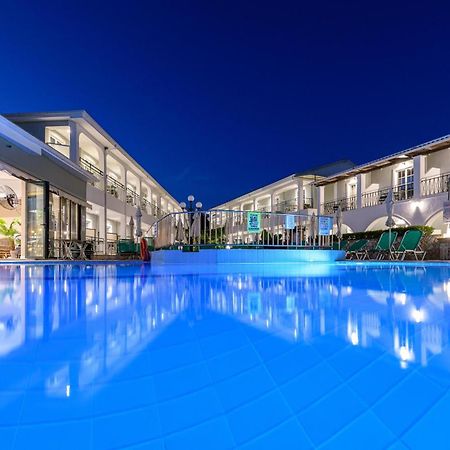Sofia'S Hotel Kalamákion Екстериор снимка